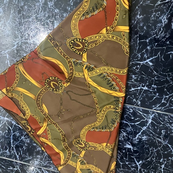 Hermes designer brand square neck wrap shawl silk scarf full wrap made in Italy - Picture 10 of 16